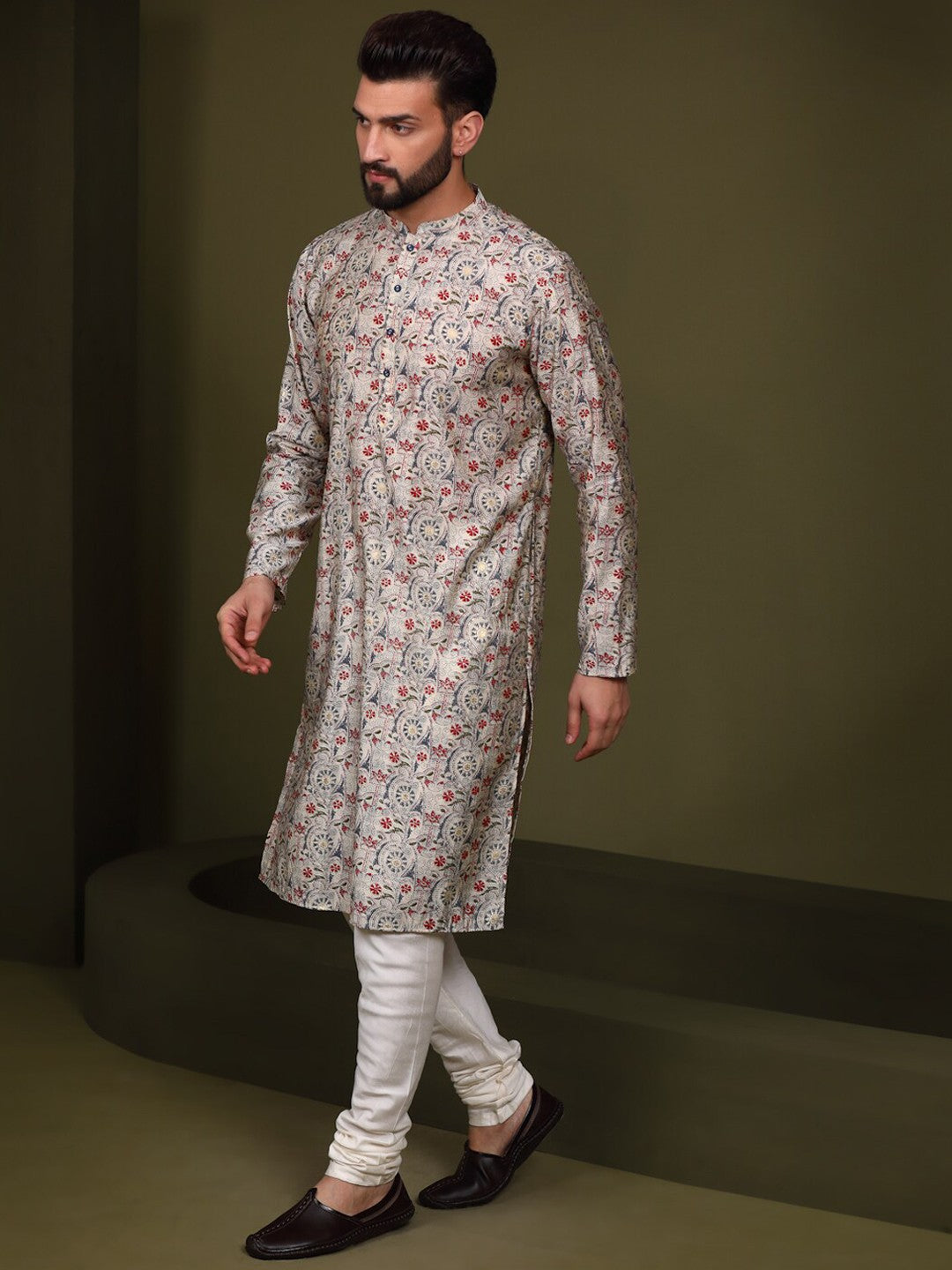 Men White & Red Ethnic Motifs Printed Kurta